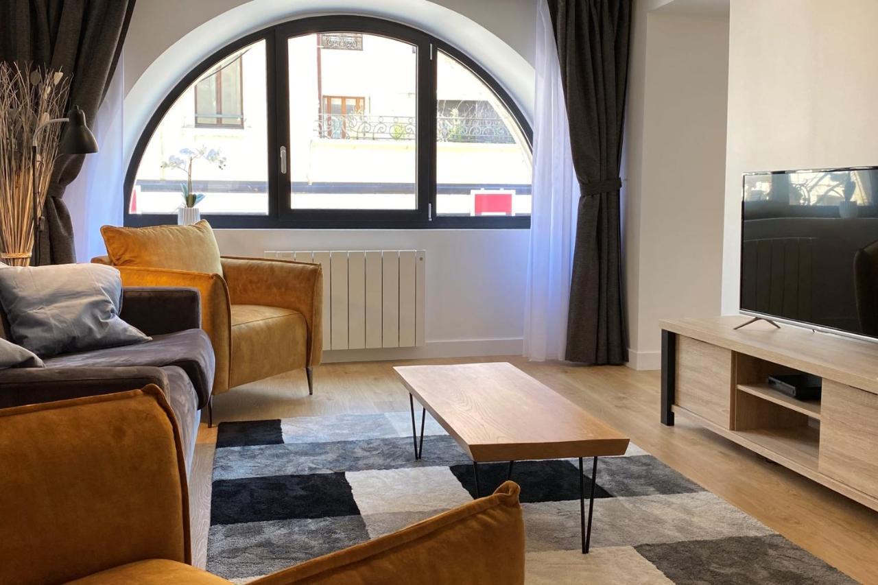 Le Royal 4 - Apartment For 4 People In The City Center Annecy Kültér fotó