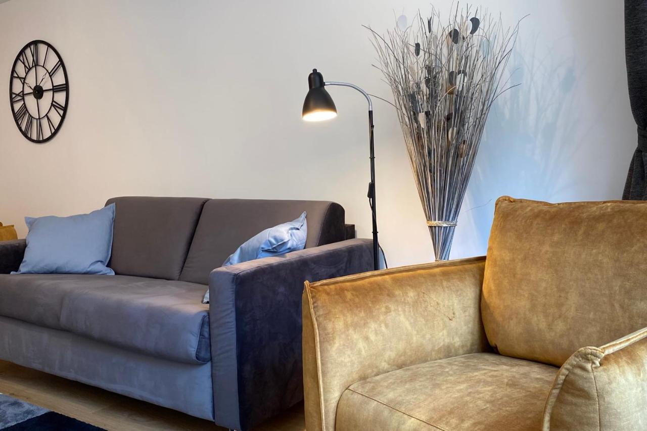 Le Royal 4 - Apartment For 4 People In The City Center Annecy Kültér fotó